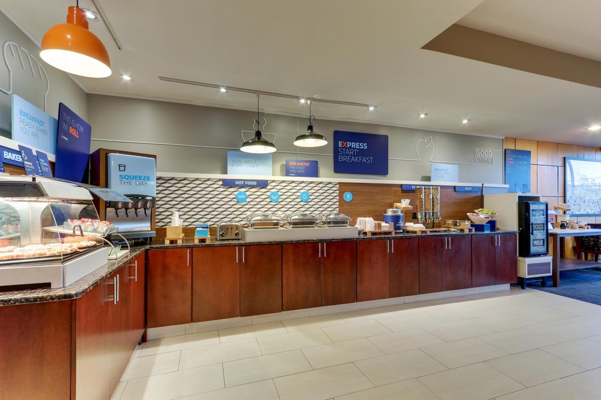 Holiday Inn Express Aberdeen-Chesapeake House By Ihg Kültér fotó